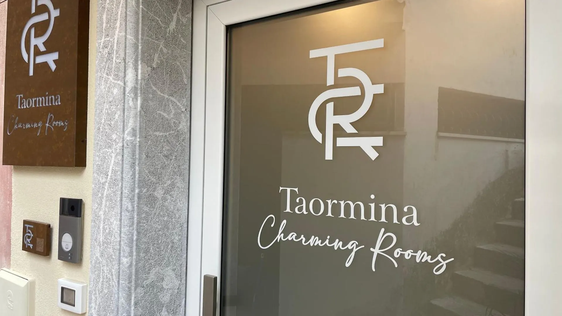 Taormina Charming Rooms Affittacamere