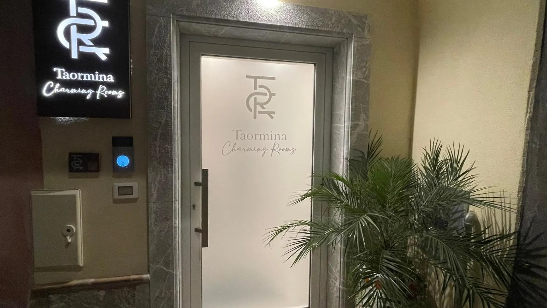 Affittacamere Taormina Charming Rooms Italia