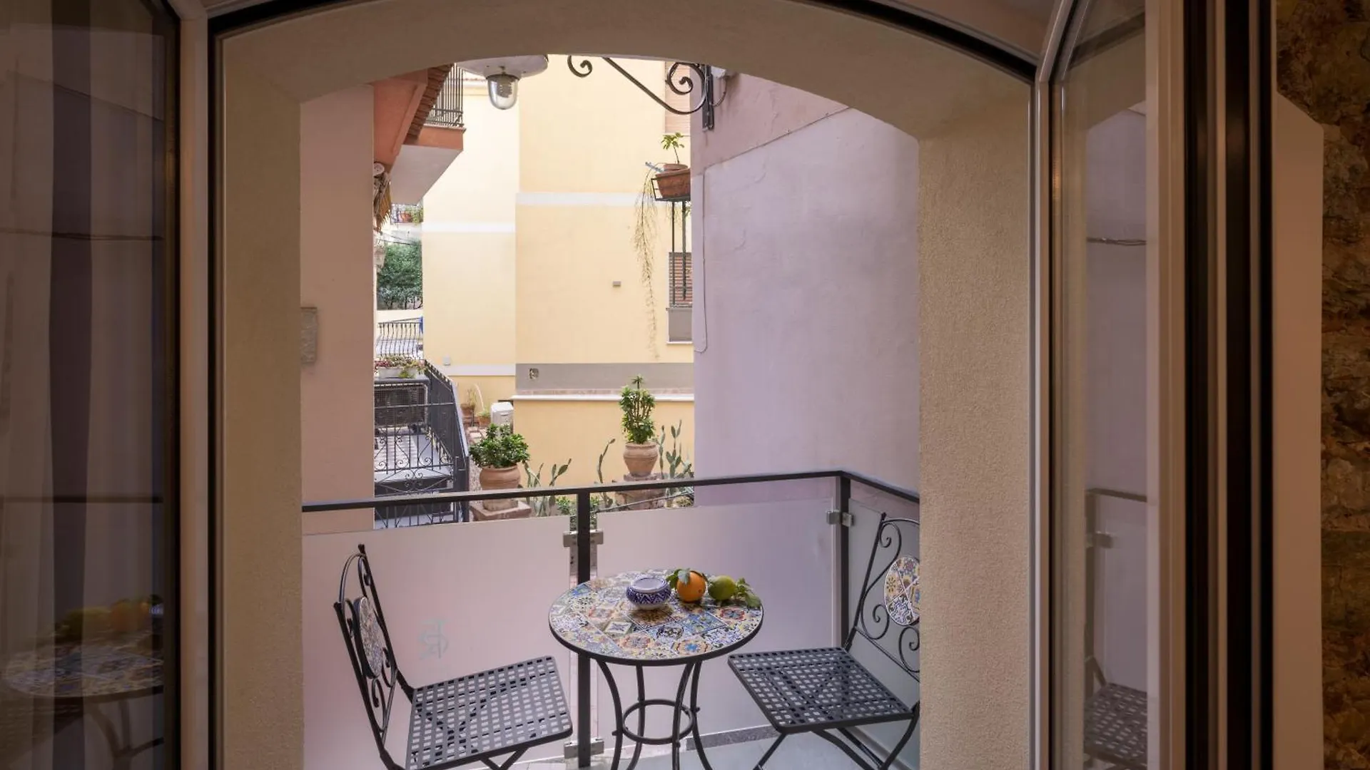 Taormina Charming Rooms Affittacamere